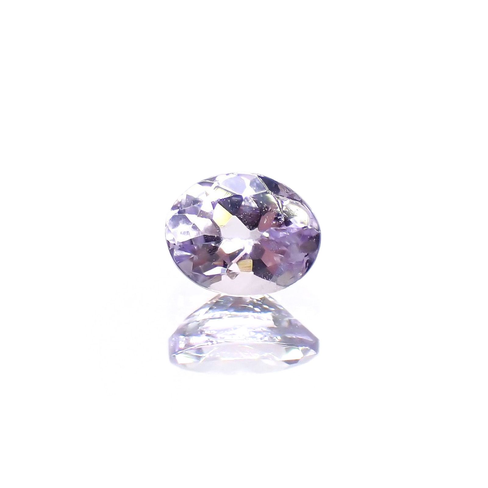 ラベンダーゾイサイト(宝石名ゾイサイト)タンザニア産 識別済 0.38ct / 5x4mm前後 [220115059]