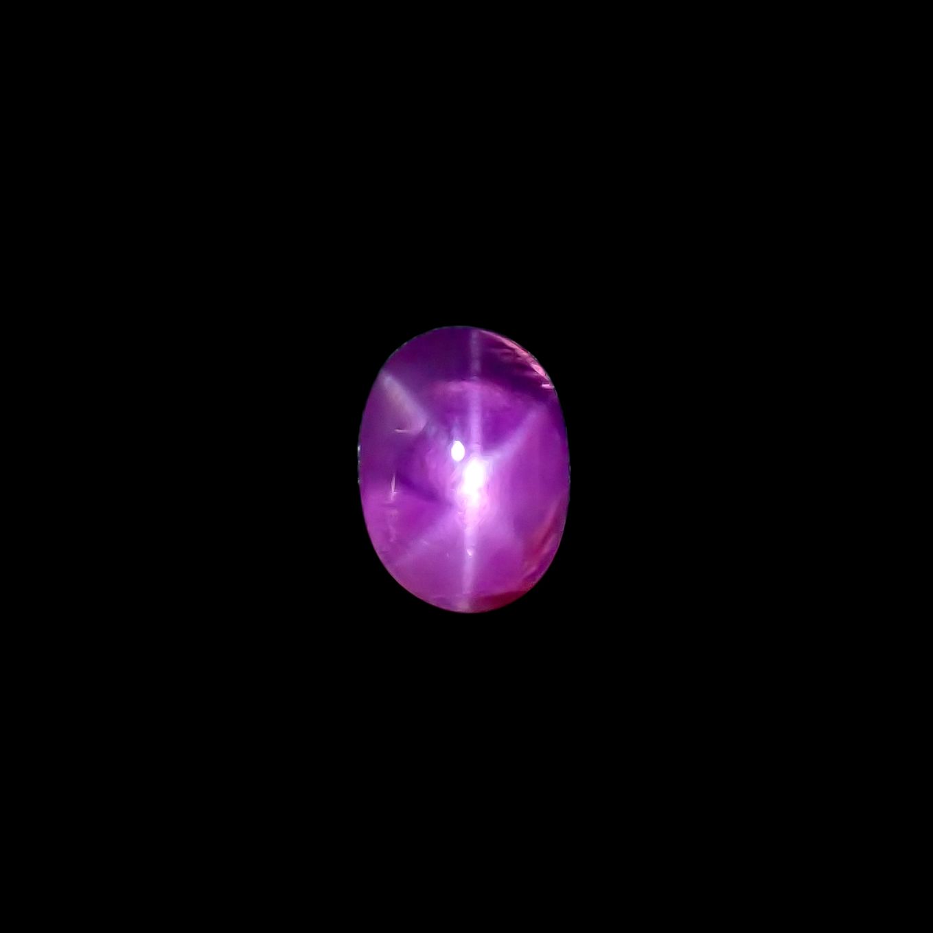 スタールビー ビルマ産 1.94ct / 7.7x5.6mm前後 [260532245]