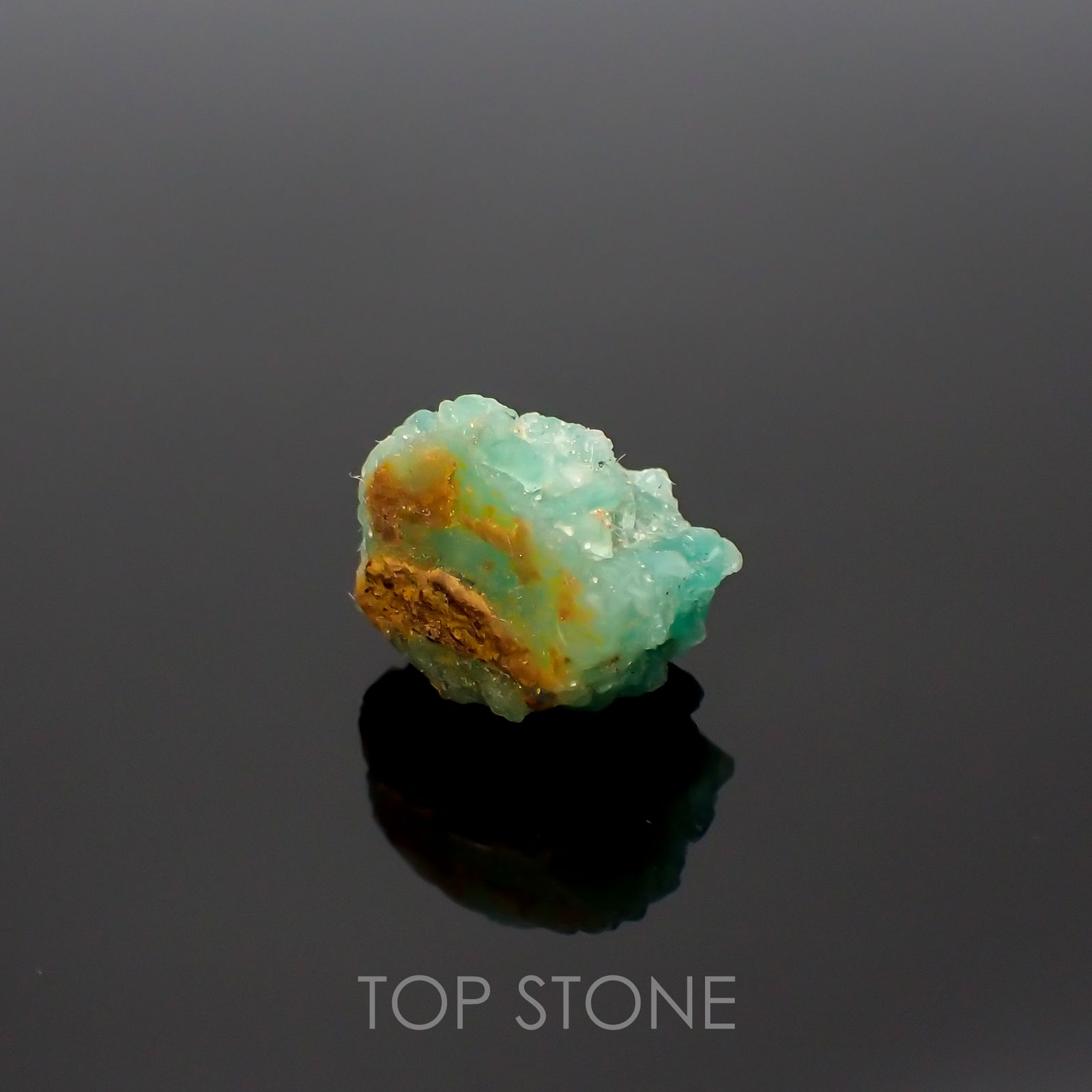 エメラルド原石 コロンビア産 10.52ct[220115505]14.9x11.3mm前後