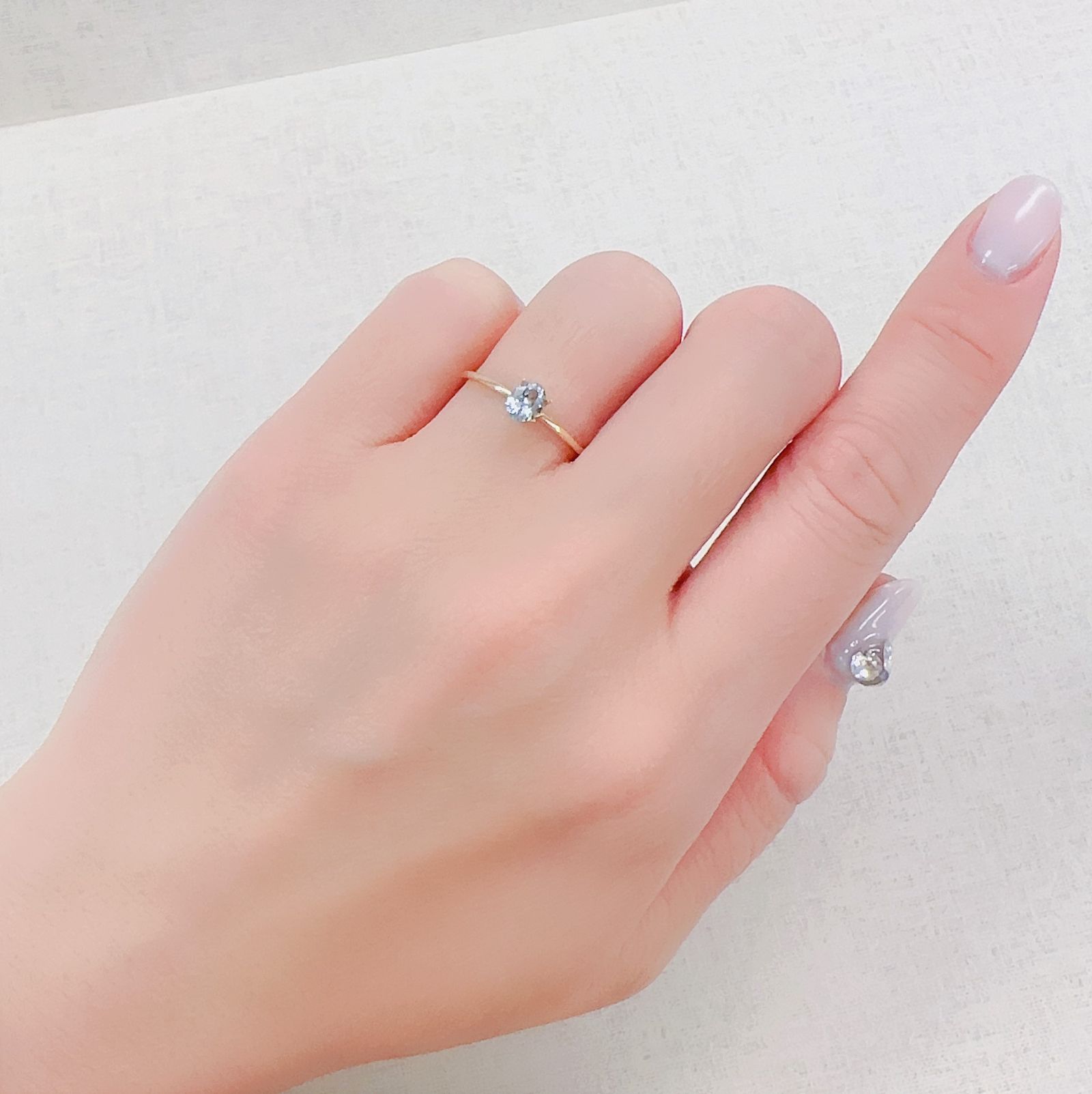 アイスブルーサファイア(宝石名サファイア)スリランカ/マダガスカル産 0.36ct 識別済[230421396]5.1x3.8mm前後