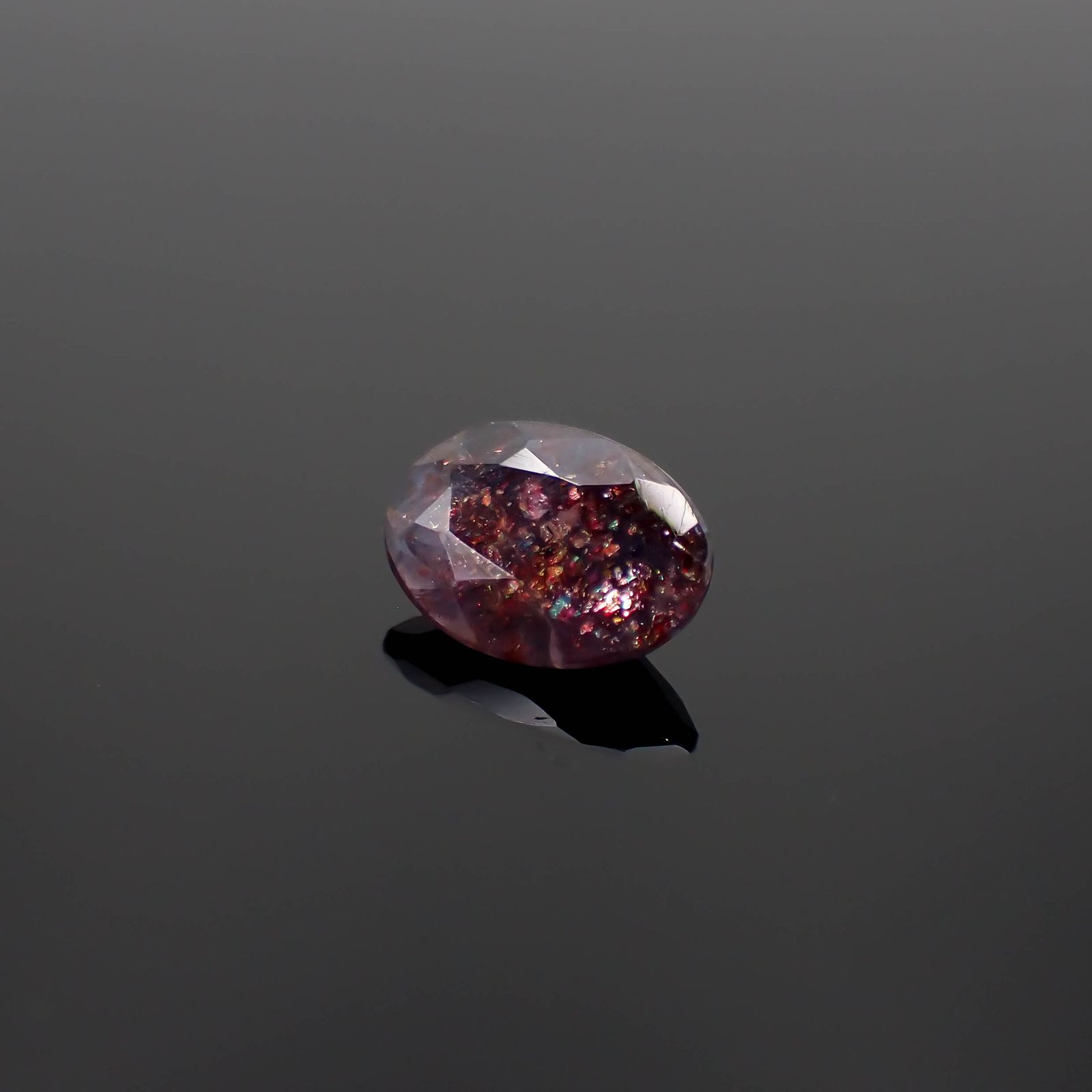 ブラッドショットアイオライト インド産 1.62ct[230522101]10x7.2mm前後