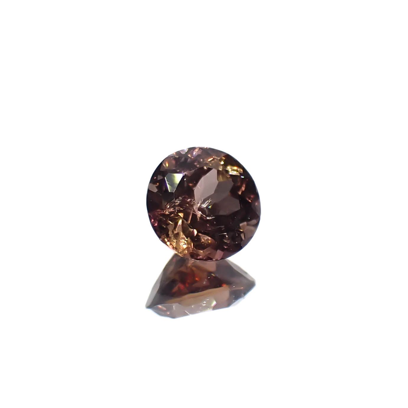 アキシナイト パキスタン産 0.38ct[240628361]4.4x4.4mm前後