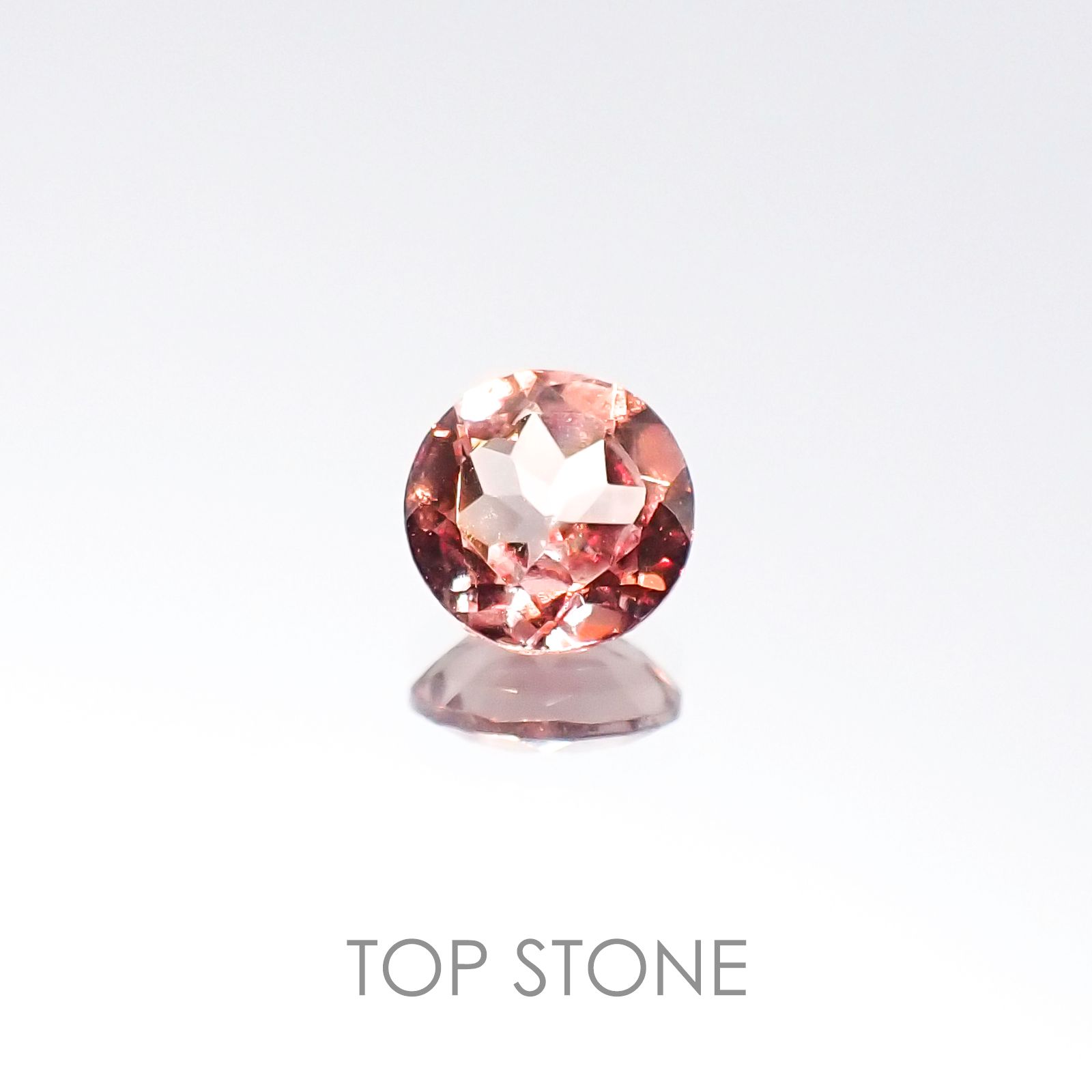 カラーチェンジマラヤガーネット(宝石名ガーネット) タンザニア・マヘンゲ産 0.52ct 識別済[20106090]5×5mm前後