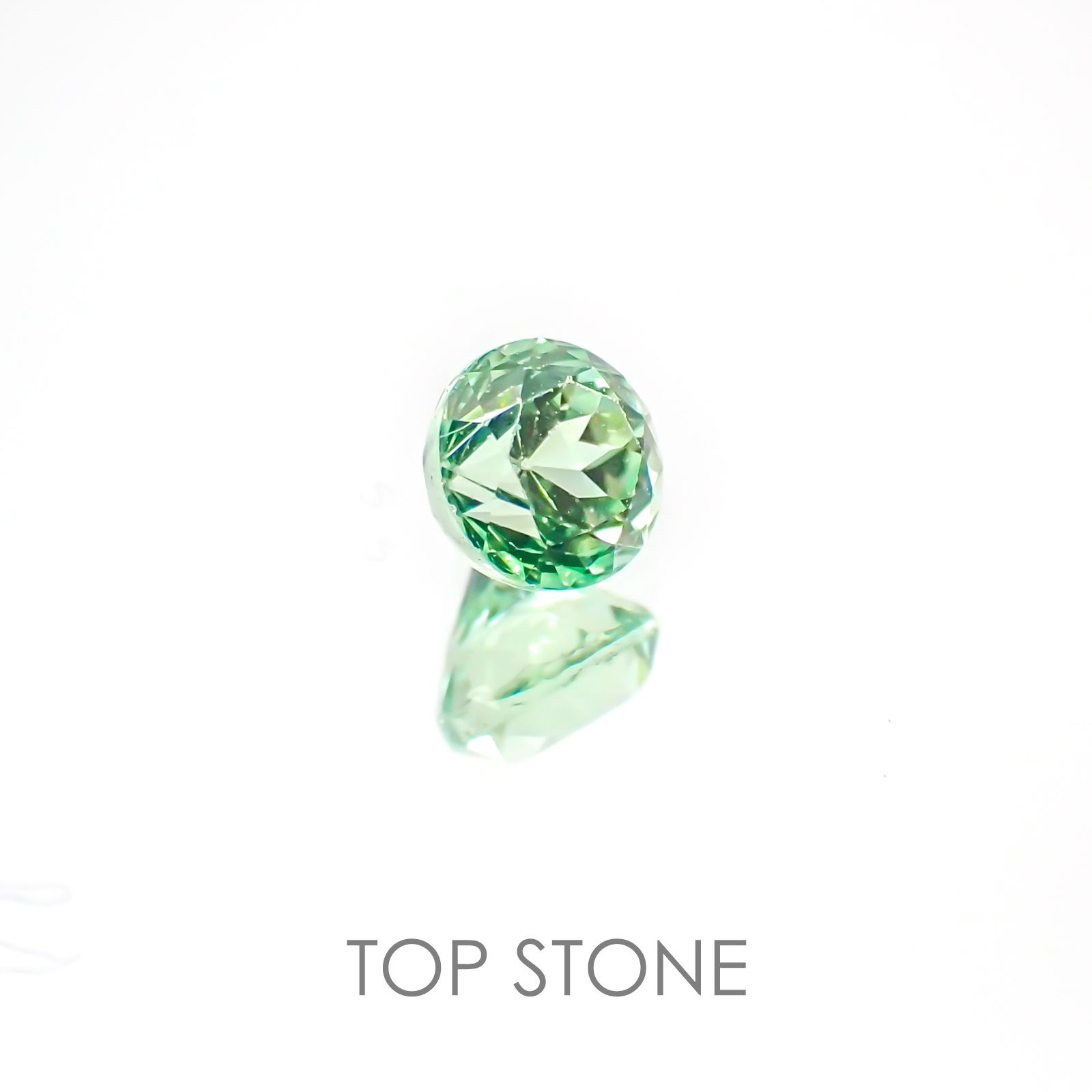 ミントガーネット タンザニア産 ルース 0.42ct[20127912]4×4mm前後