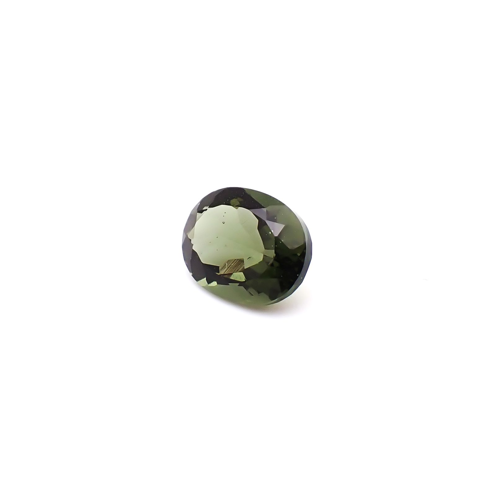 モルダバイト 発見地：旧チェコスロバキア 1.72ct / 9x7.1mm前後 [260832688]