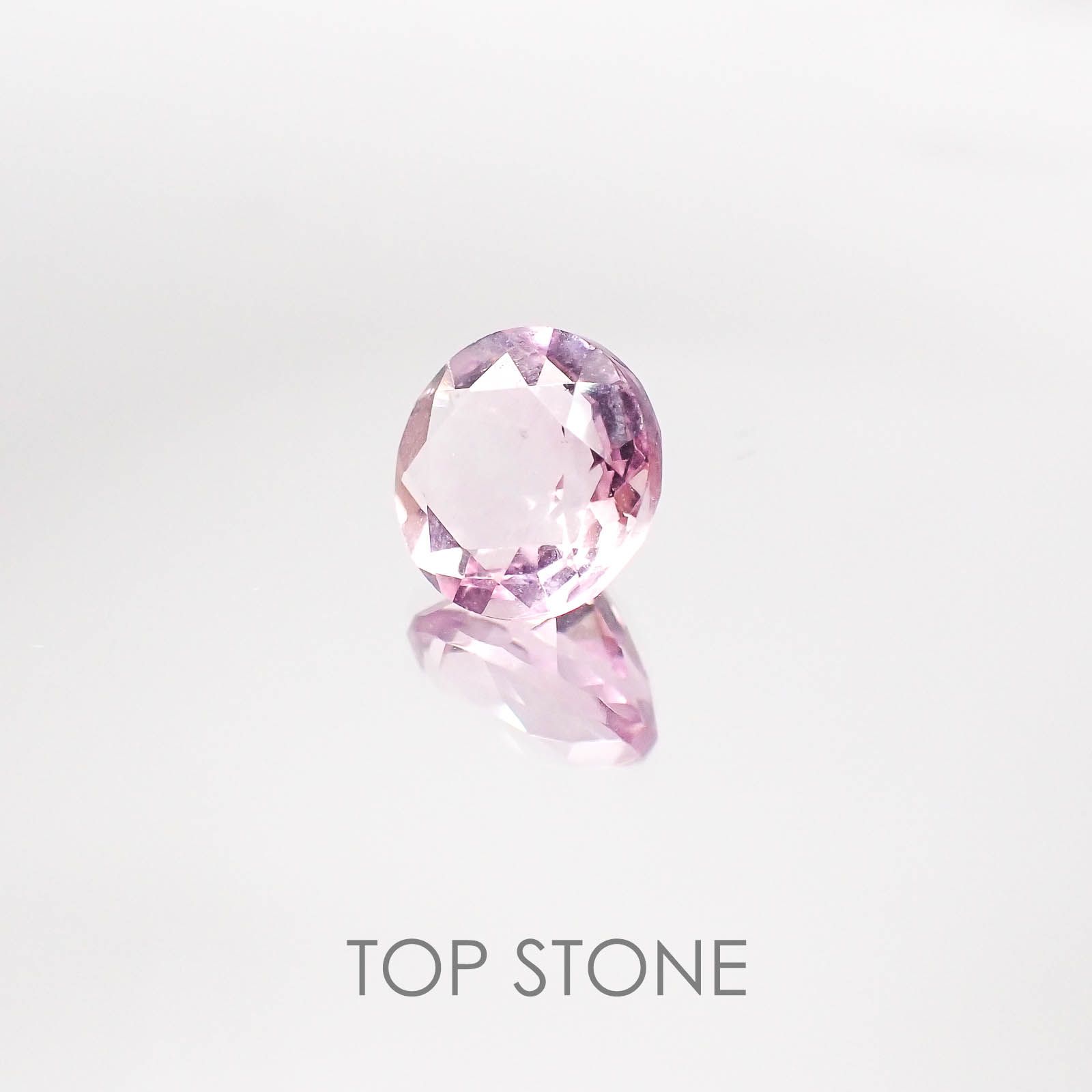 ピンクフローライト ブラジル産 ルース 3.21ct[20084735]9×9mm前後