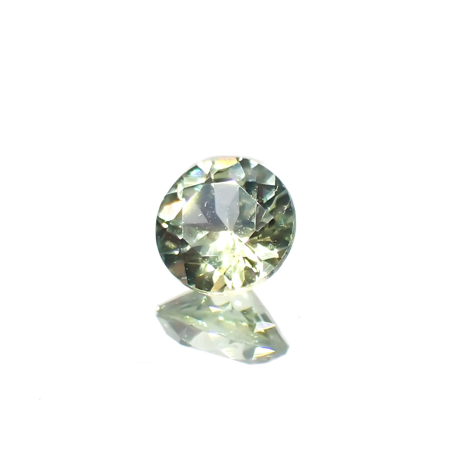 モンタナサファイア(宝石名サファイア)アメリカ・モンタナ州産 0.43ct 識別済[230321283]4.4x4.4mm前後