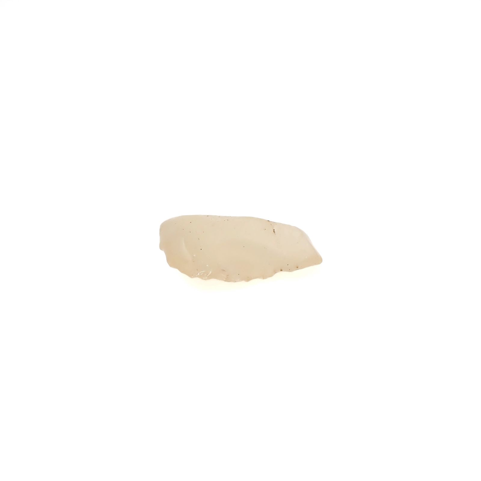 リビアングラス 原石 発見地：エジプト・リビア砂漠 12.38ct [241029286]26.2x17.7mm前後