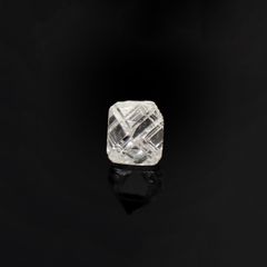 ソーヤブルダイヤモンド 原石(成長丘あり/Growth Hillock) 0.085ct[230923444]2.5x2.3mm前後