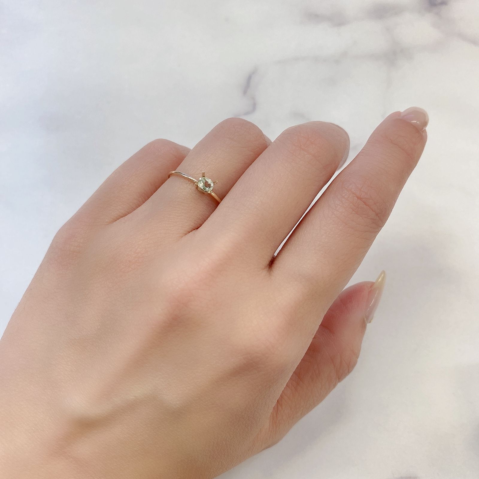 ハイアライトオパール(宝石名オパール) メキシコ産 0.158ct ソ付(彩珠)[210712060]3.8×3mm前後