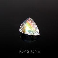 レインボームーンストーン(アンデシンラブラドライト) マダガスカル産 ルース 0.43ct[210410563]5.7×4.7mm前後