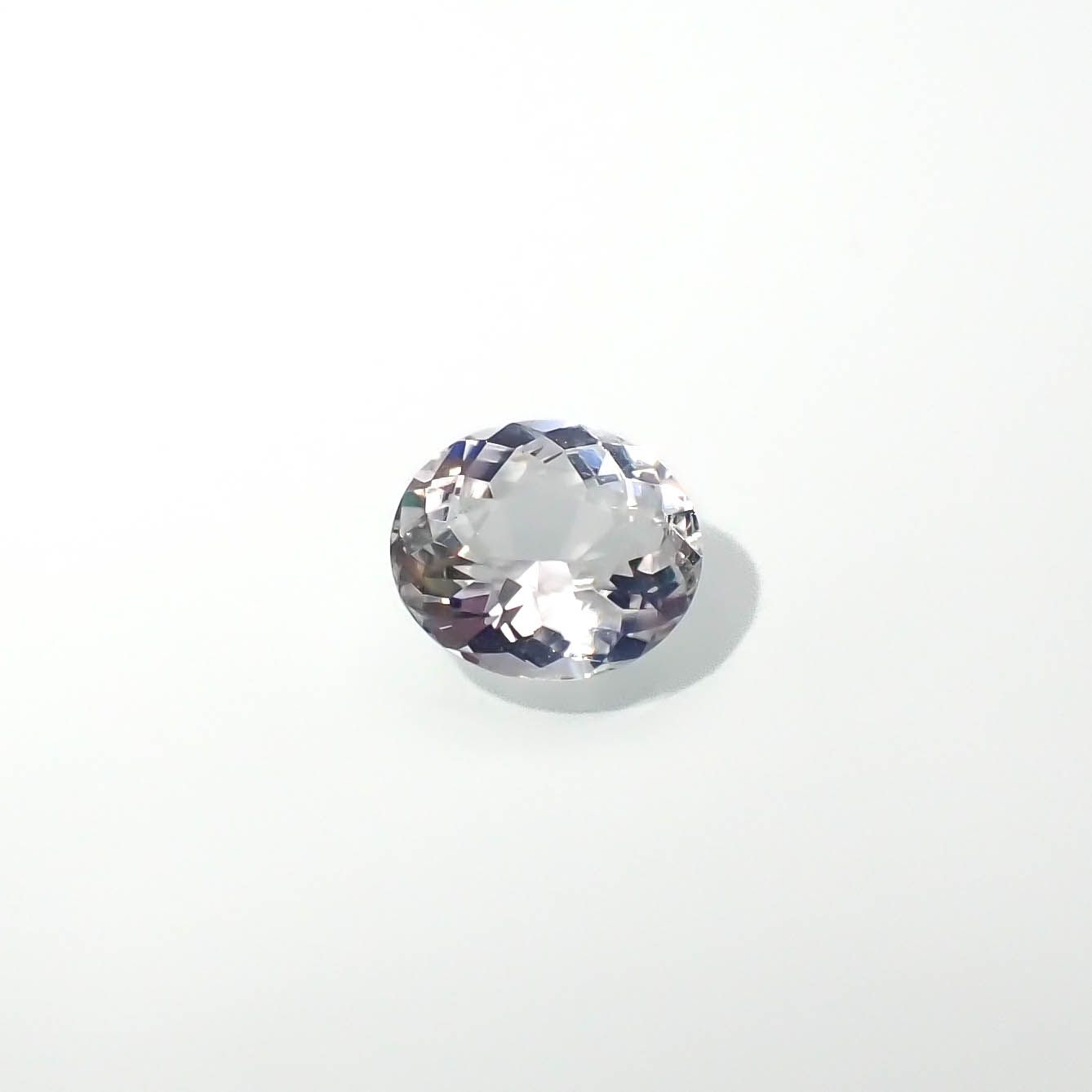 レインボームーンストーン ザンビア産 0.49ct[231224804]5.9x4.9mm前後