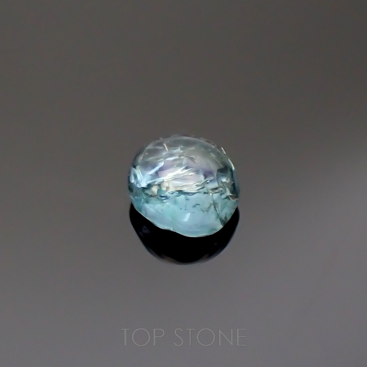 ブルーコーネルピン(宝石名コーネルピン)タンザニア産 0.30ct 識別済[220616289]4.4x3.7mm前後