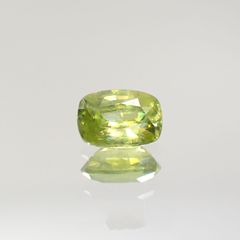 スフェーン(宝石名スフェーン) マダガスカル産 0.57ct 識別済[210712011]5.9×4mm前後
