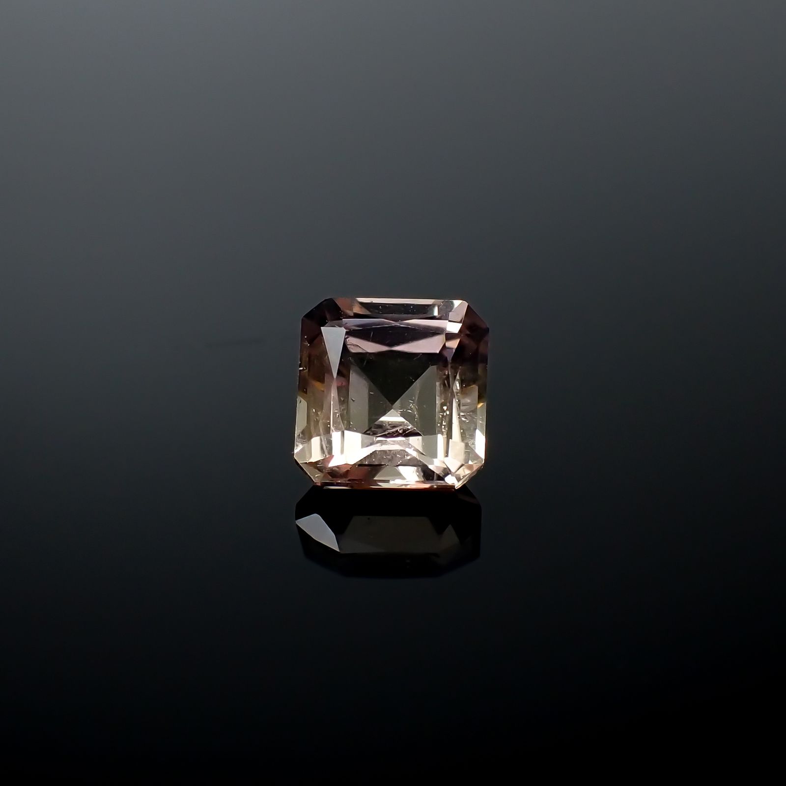 アメトリン ボリビア産 1.78ct[231225106]7.2x7.1mm前後