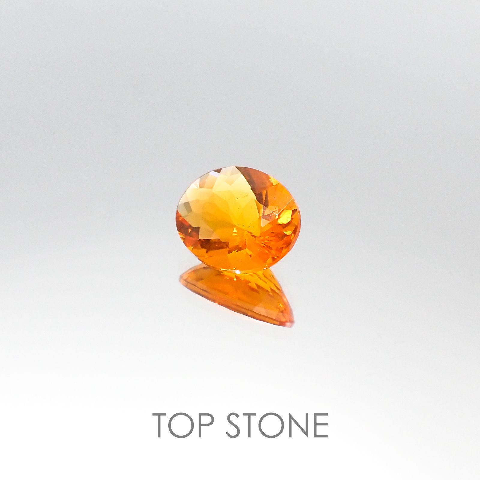 ファイヤーオパール(宝石名ファイヤー・オパール) メキシコ産 0.98ct 識別済[20085089]8.6×6.9mm前後