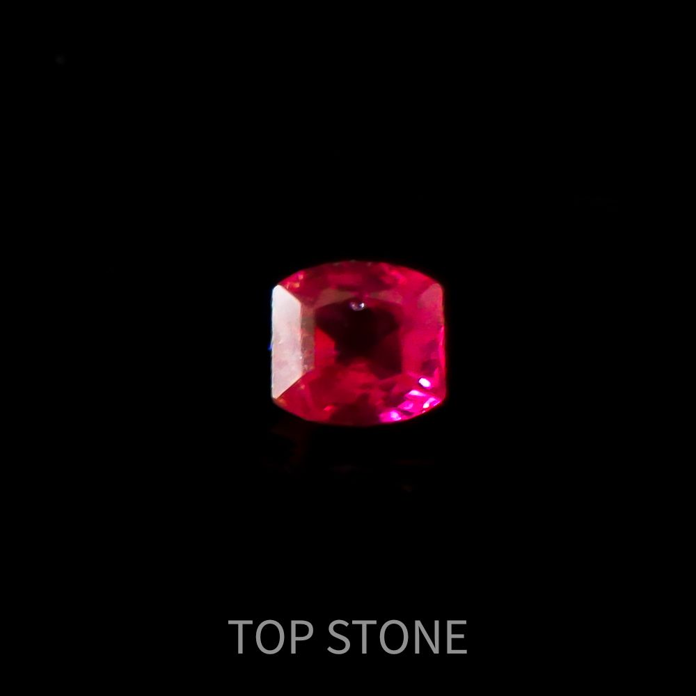 ルビー モザンビーク/ビルマ産 0.19ct[220616207]3x2.9mm前後