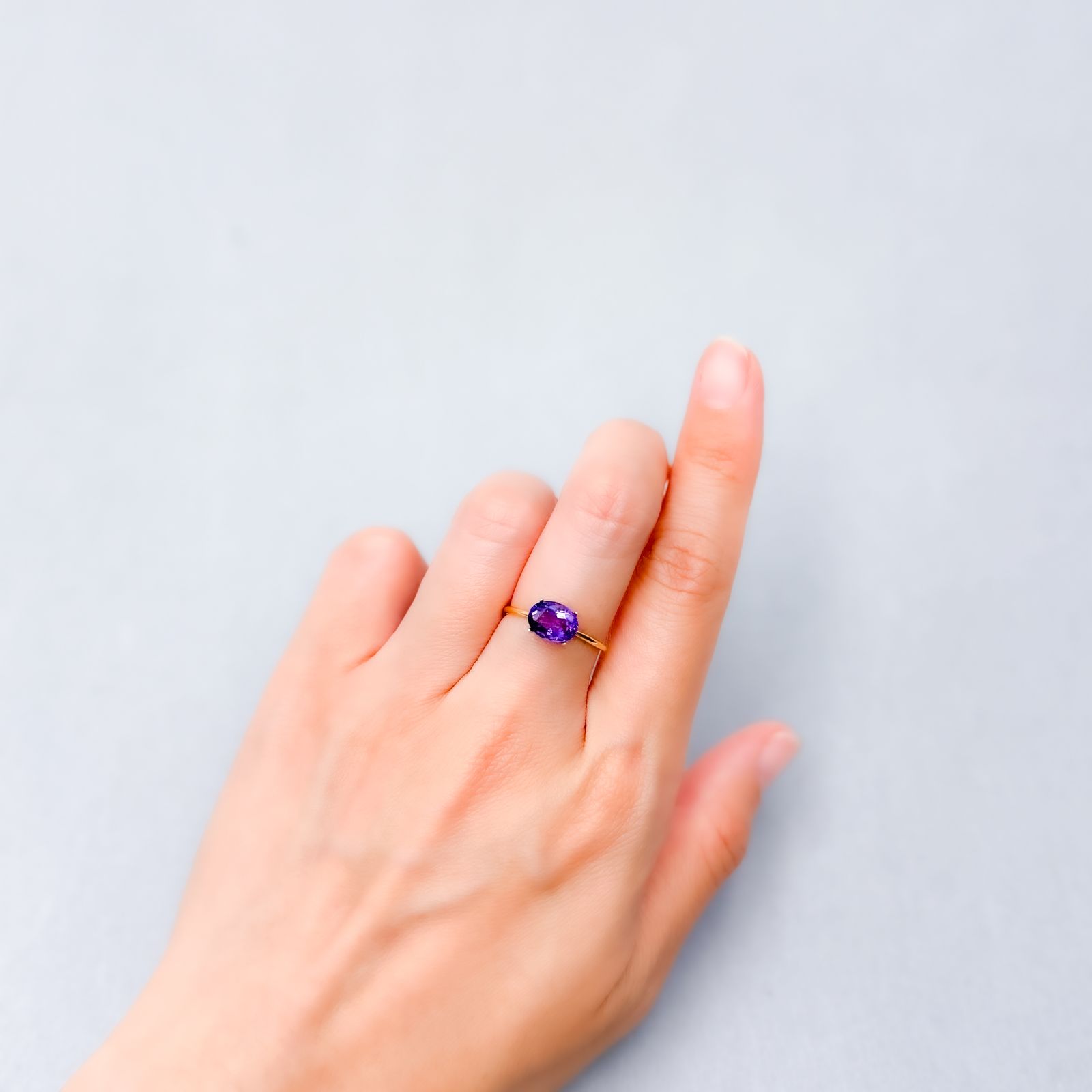 カラーシフトアメジスト ブラジル/ウルグアイ産 1.24ct [250530324]8.2x6.3mm前後