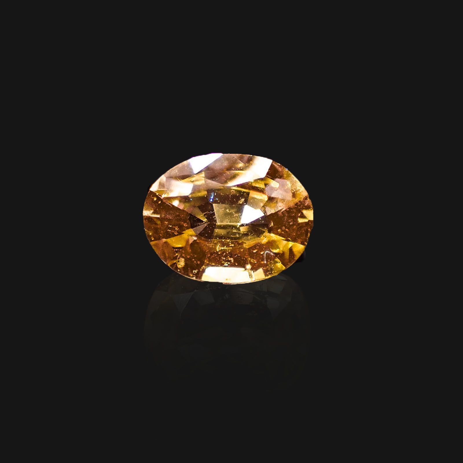 ミントガーネット(宝石名グリーン グロッシュラー・ガーネット)タンザニア産 0.92ct 識別済[230522256]7x5.4mm前後