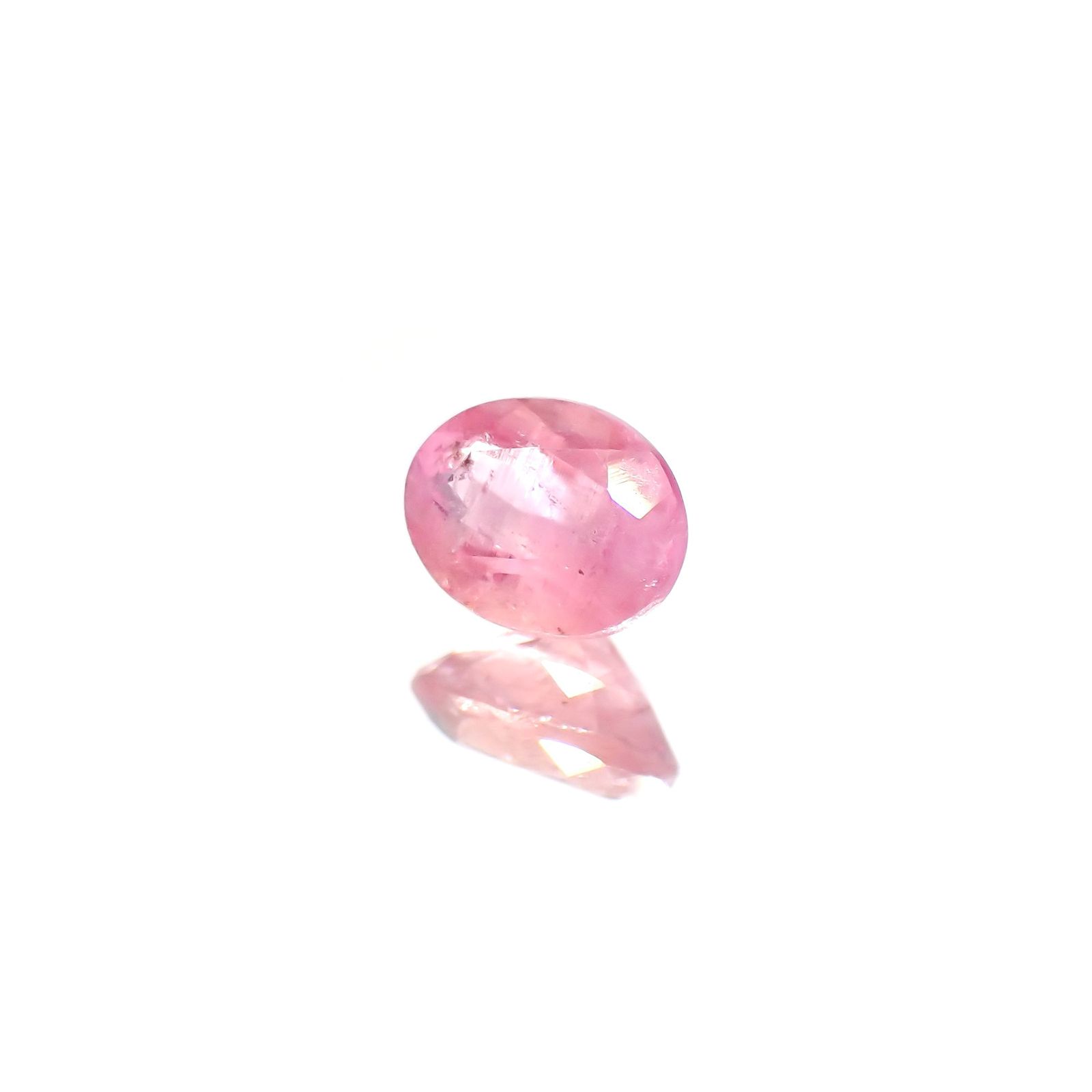 ペツォッタイト(ラズベリル)(宝石名ペツォッタイト)マダガスカル産 0.349ct ソ付(彩珠)[220114341]5x3.8mm前後