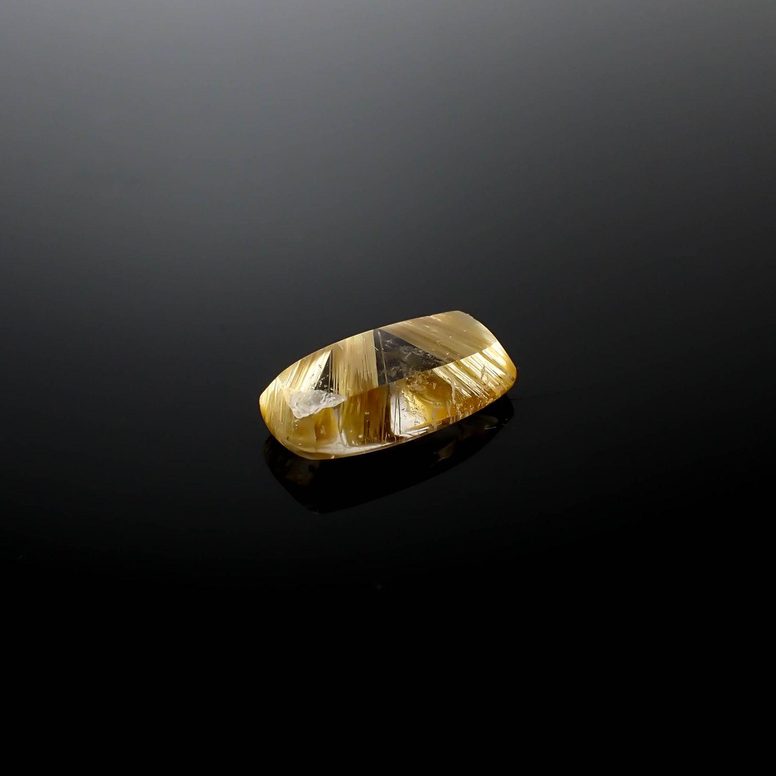 タイチンルチルクオーツ ブラジル産 5.22ct[240427323]16.2x8.5mm前後