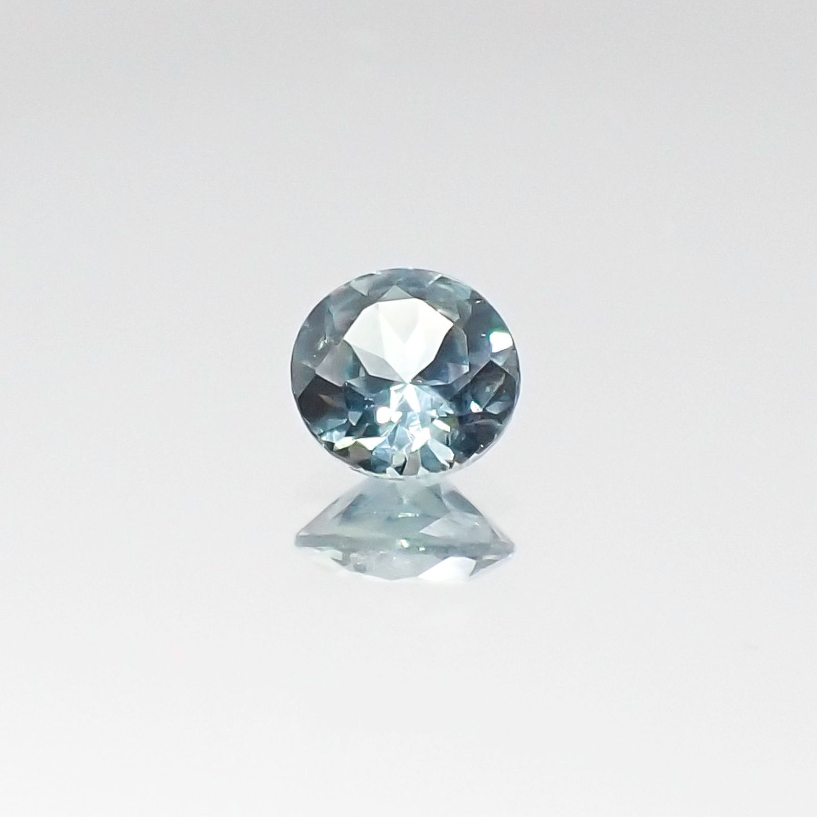モンタナサファイア アメリカ産 ルース 0.3ct[20096051]4.1×4.1mm前後