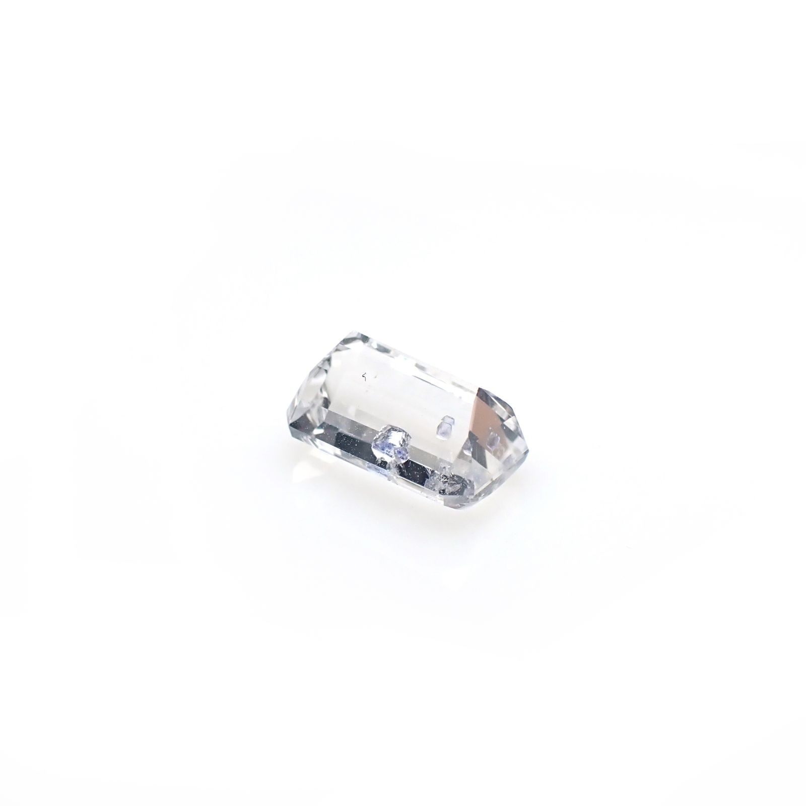 ◇カスタムカット◇フローライトインクォーツ マダガスカル産 3.83ct [250329952]11.2x7.1mm前後