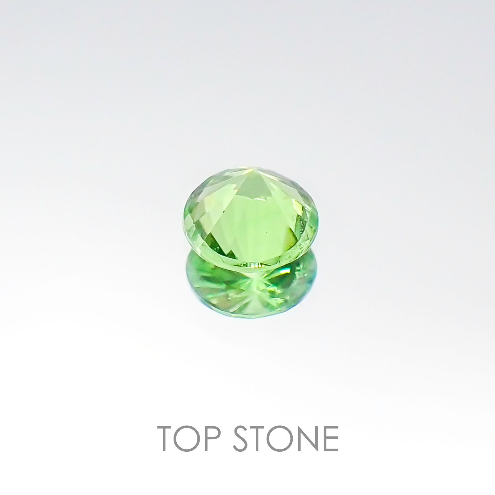 ミントガーネット ケニア産 ルース 0.23ct[20096105]3.8×3.8mm前後