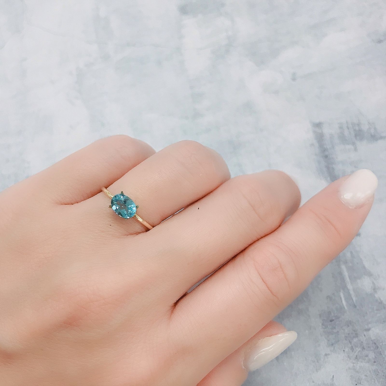アパタイト(宝石名アパタイト)マダガスカル産 0.82ct 識別済[220616386]6.7x4.9mm前後