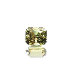 マリガーネット(宝石名グロッシュラー アンドラダイト・ガーネット)マリ共和国産 0.44ct 識別済[231124331]4.3x3.6mm前後