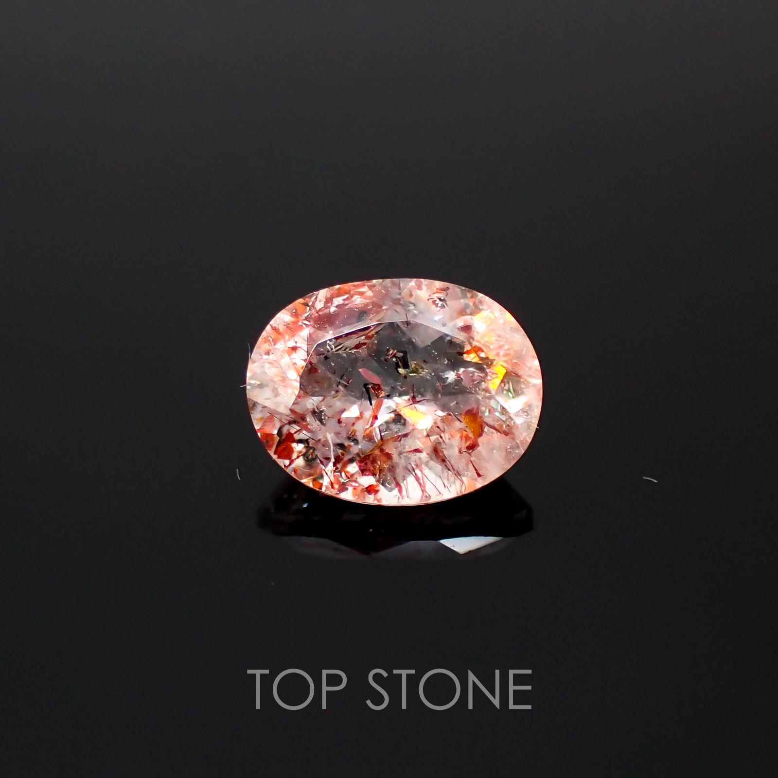 ファイヤークォーツ ナイジェリア産 1.49ct[210410201]8.7×6.8mm前後