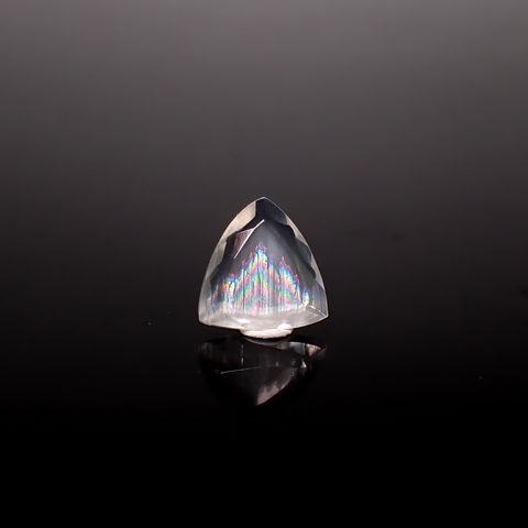 ◇リバーシブル◇マラウイムーンストーン マラウイ共和国産 3.20ct / 11.4x11.1mm前後 [260331810]
