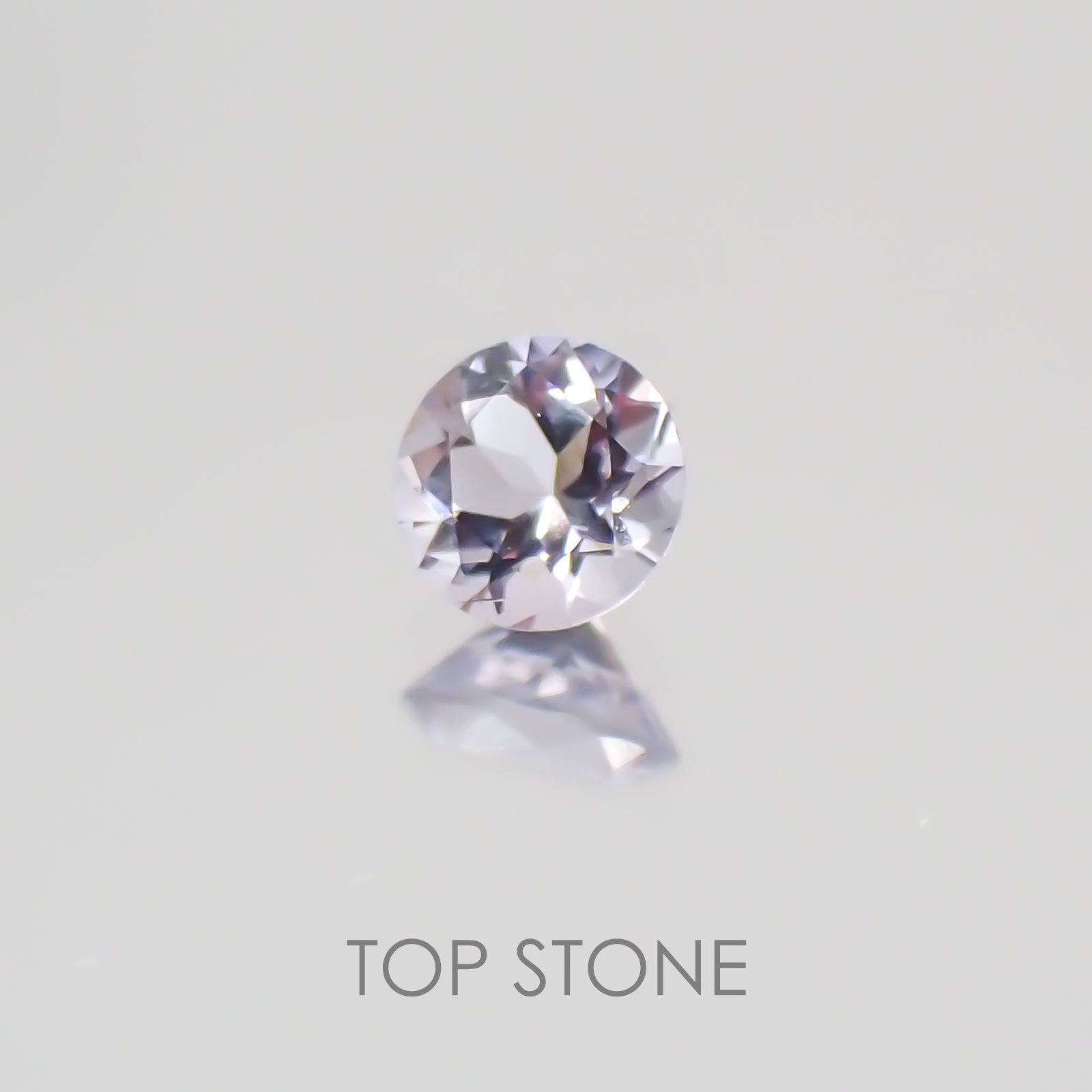 パープルスキャポライト(マリアライト) スリランカ産 ルース 0.12ct[21049569]3.6×3.6mm前後
