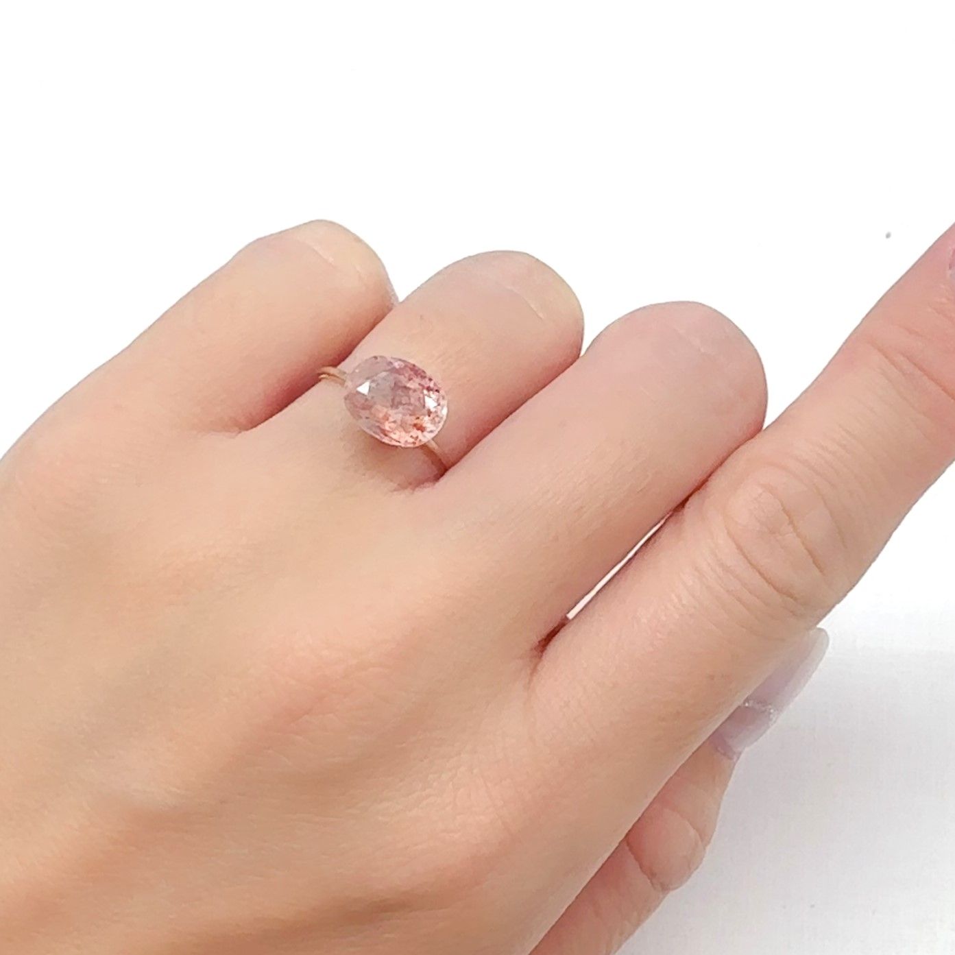 ファイヤークォーツ ナイジェリア産 2.45ct[240326725]9.9x7.9mm前後