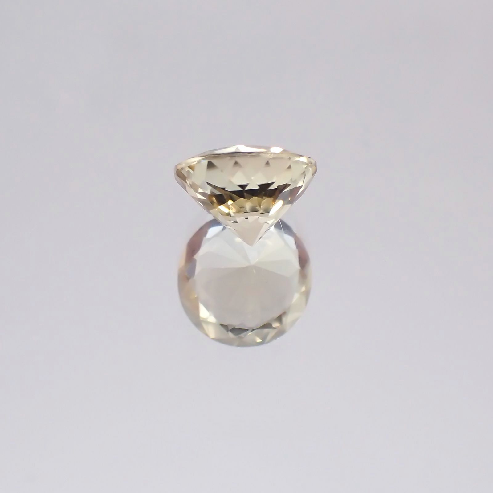 シンハライト(宝石名シンハライト)スリランカ産 1.19ct 識別済[231224401]6.5x6.5mm前後