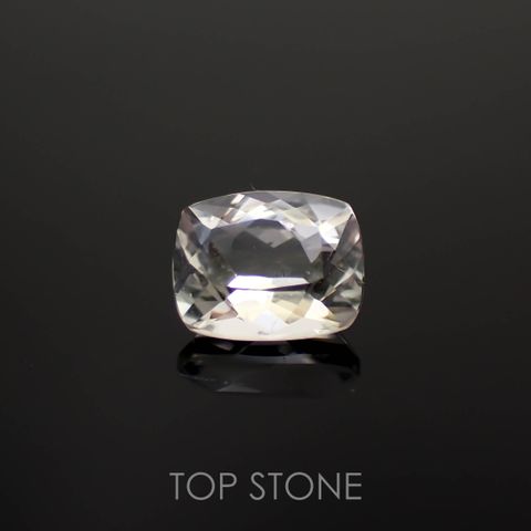 オリゴクレース(宝石名オリゴクレース)ブラジル産 1.49ct 識別済[221219440]7.9x6.4mm前後