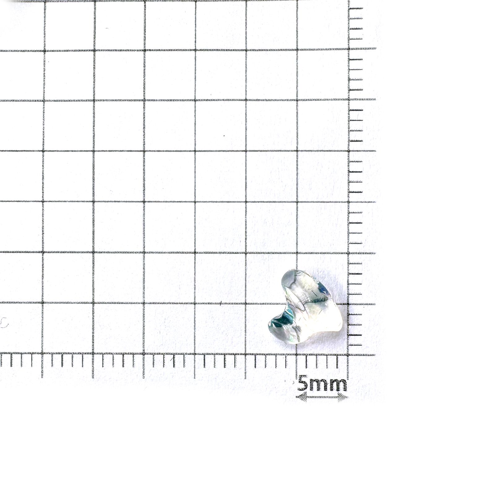 ウォーターオパール 原石 メキシコ産 0.74ct[240125311]6.8x6.5mm前後