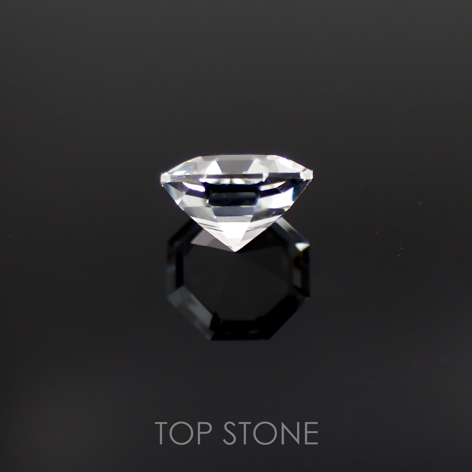 ◇オクタゴンカット◇レムリアンシードクリスタル(保証シール付き) ブラジル産 0.42ct[221018288]4.8x4.7mm前後