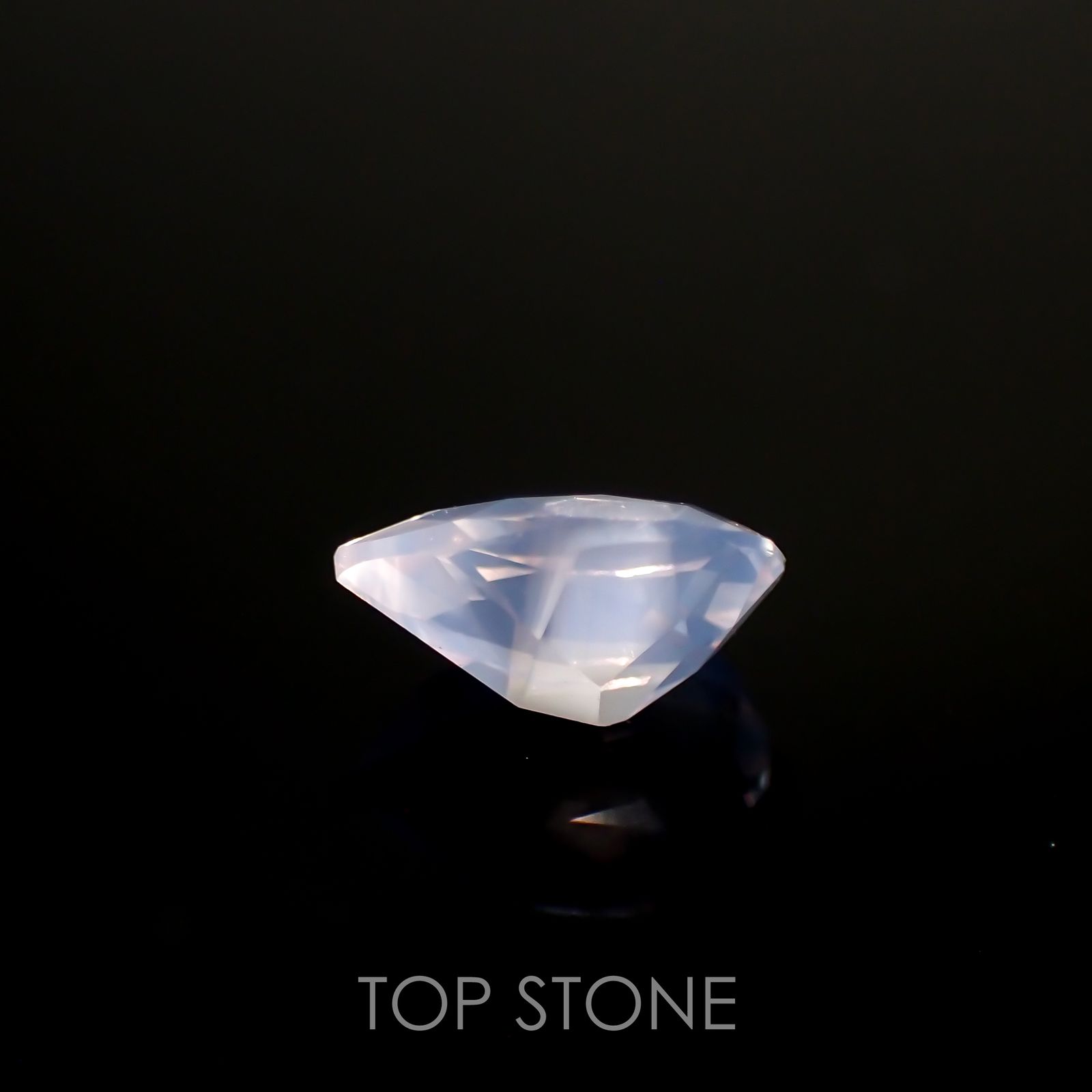 ムーンストーン(宝石名ムーンストーン)インド/スリランカ産 0.57ct 識別済[211113667]7.1x5mm前後