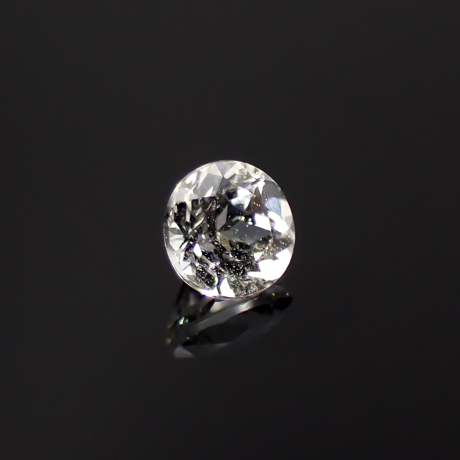 リューコガーネット ビルマ産 0.13ct[230421415]2.9x2.9mm前後