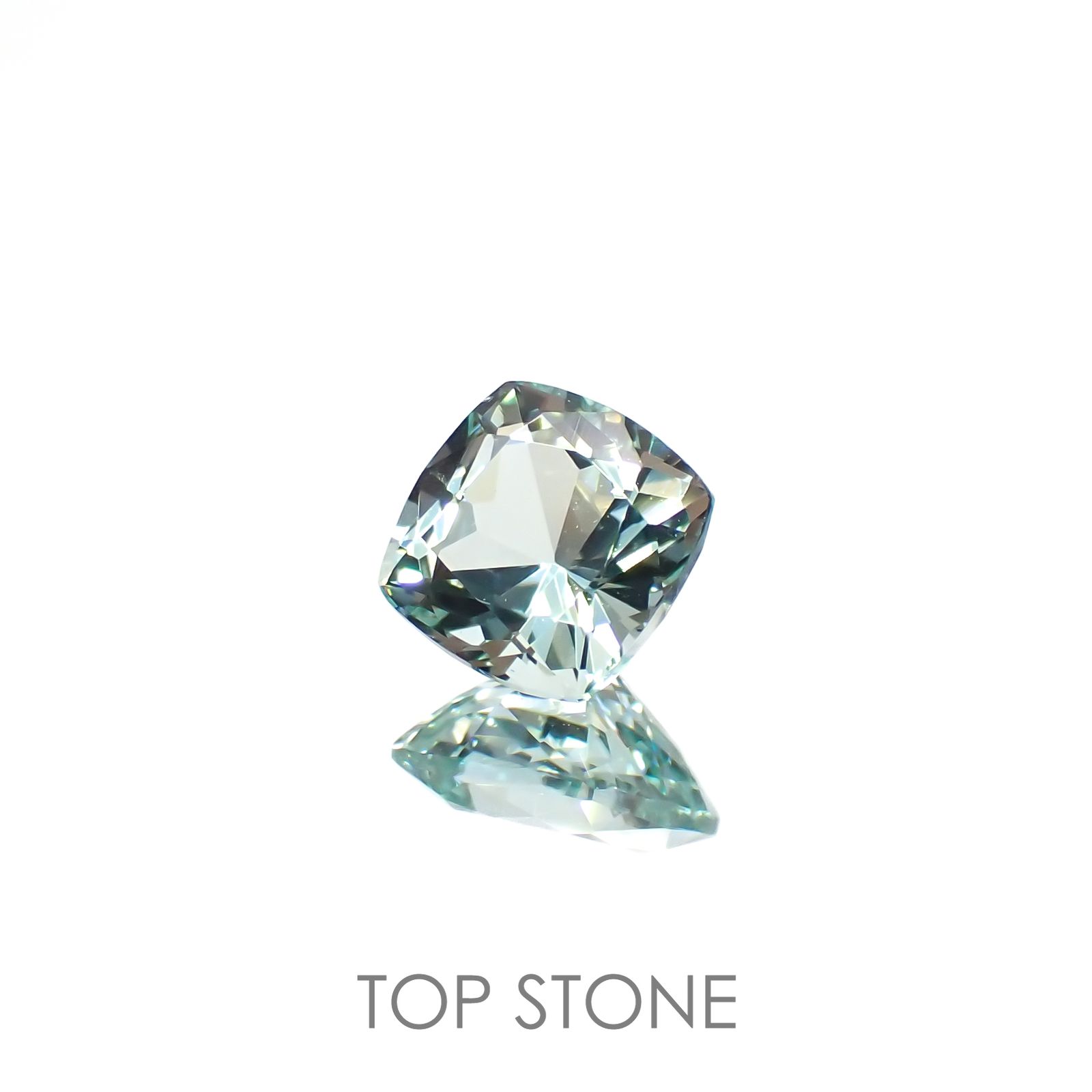 ミントベリル ブラジル産 0.48ct[220817221]4.9x4.9mm前後