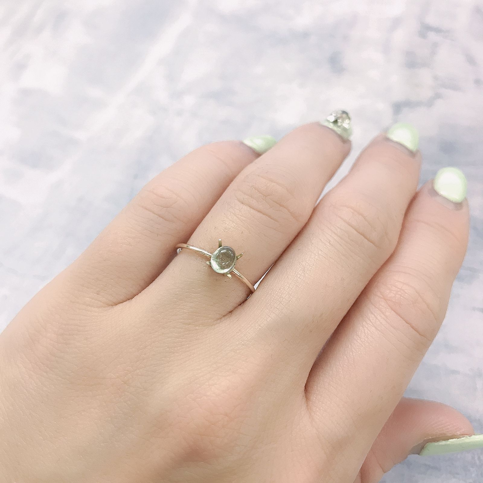 バナジウムコーネルピン(宝石名コーネルピン)タンザニア・タンガ州産 0.58ct 識別済[220115563]5x4mm前後