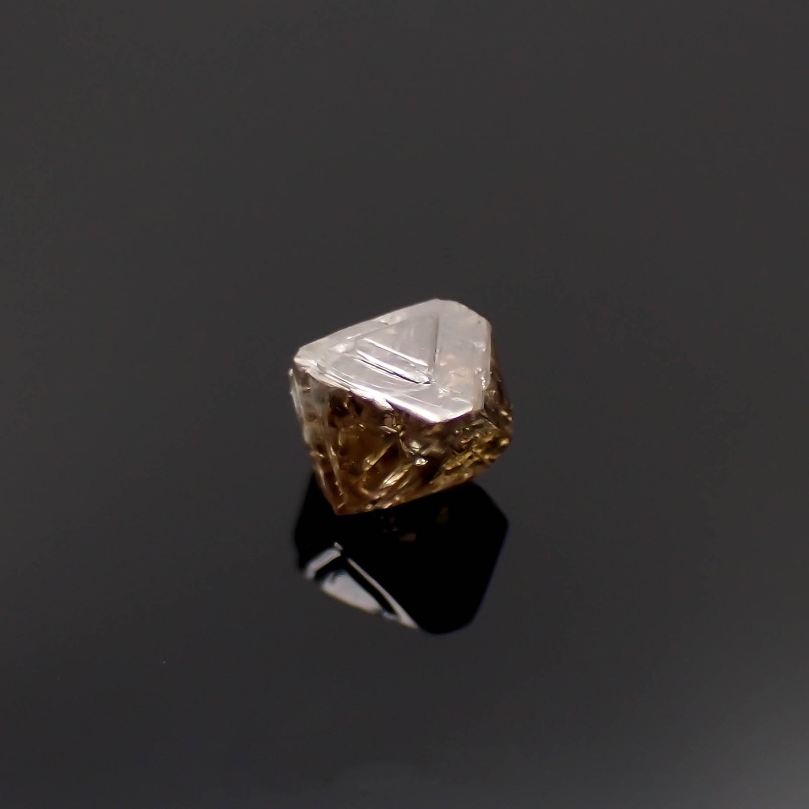 ソーヤブルダイヤモンド原石 0.44ct[230119764]4.6x4.5mm前後