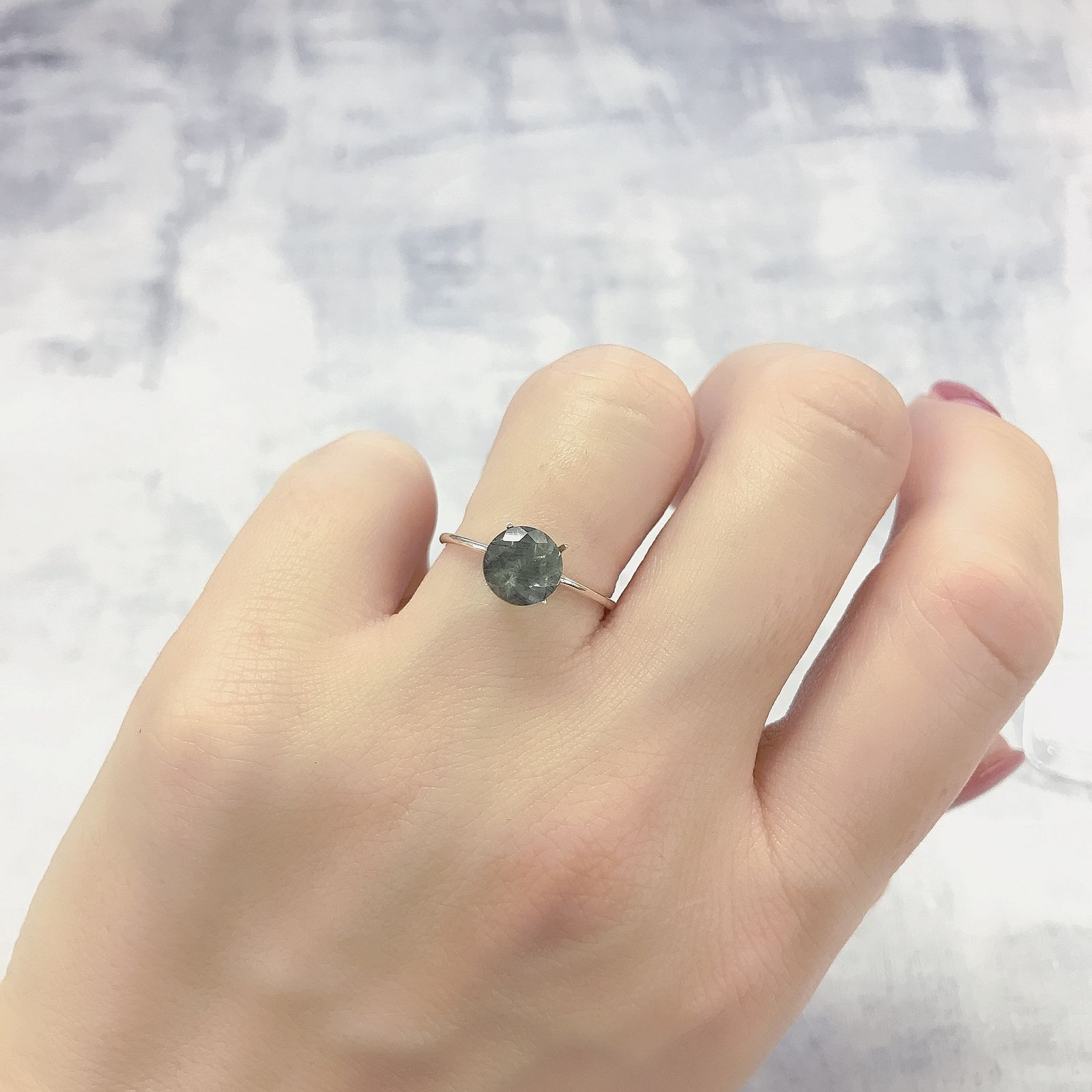 ルドウィジャイトインペリドット パキスタン産 1.59ct[220114222]7x6.9mm前後