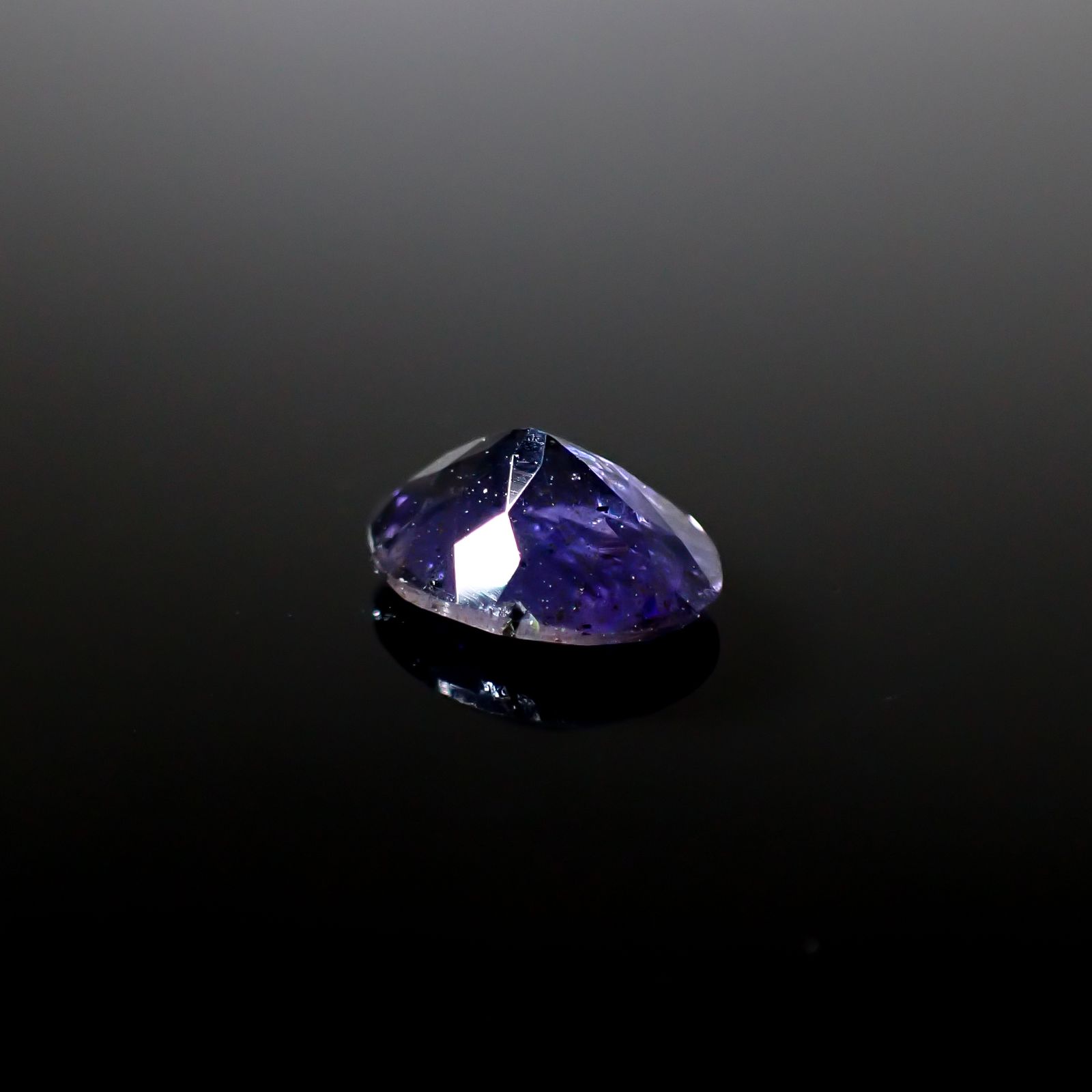 アイオライトサンストーン インド/ブラジル産 1.38ct [250229818]9x6.9mm前後