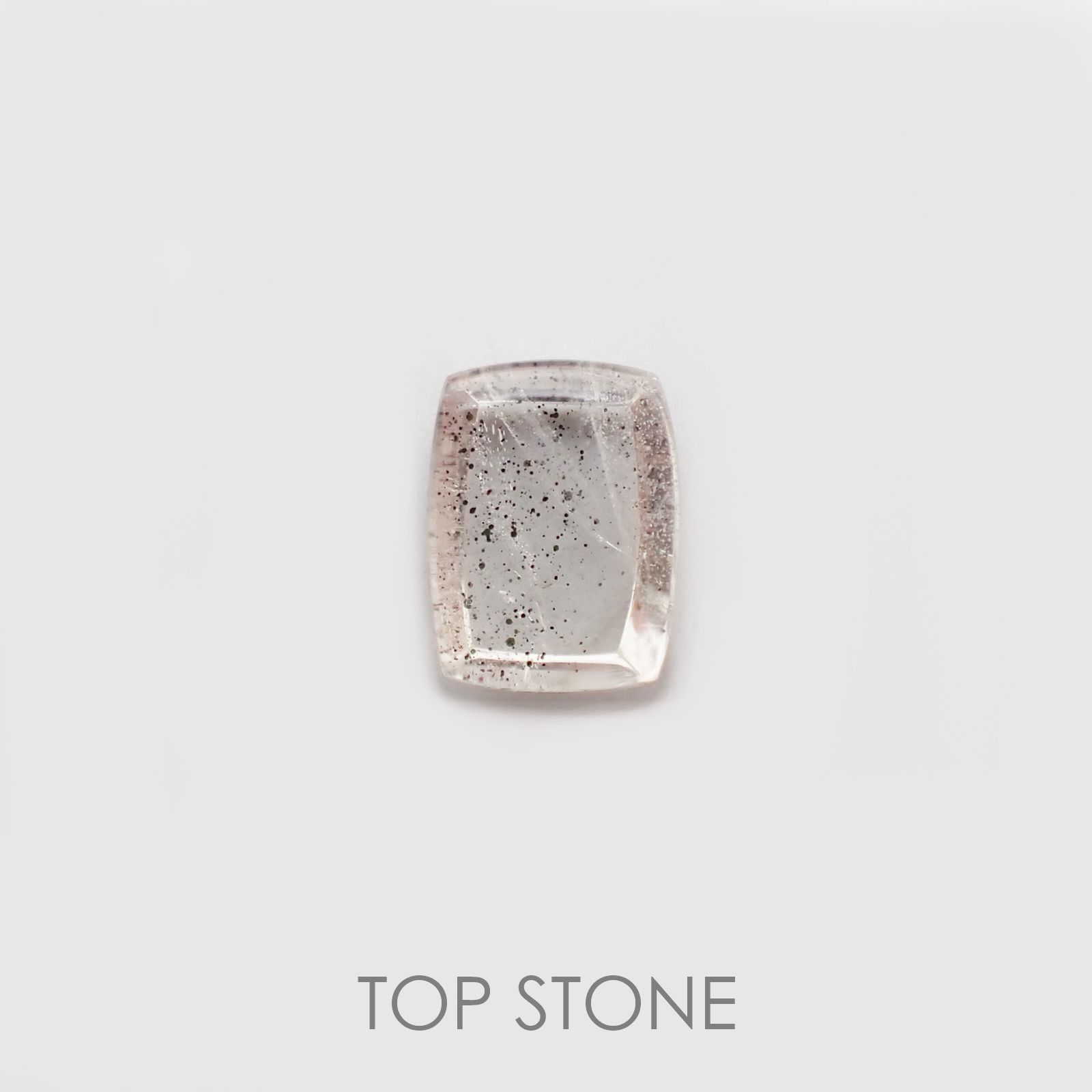 ティンカーベルクォーツ ブラジル産 4.17ct[210410497]10.8×8.3mm前後