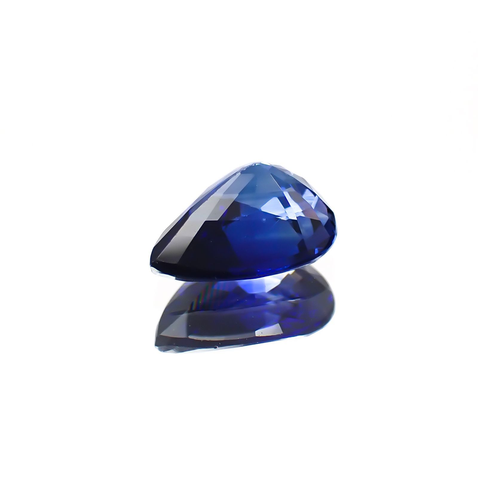 サファイア(宝石名サファイア)スリランカ/マダガスカル産 0.89ct 識別済[220917640]7x5.4mm前後