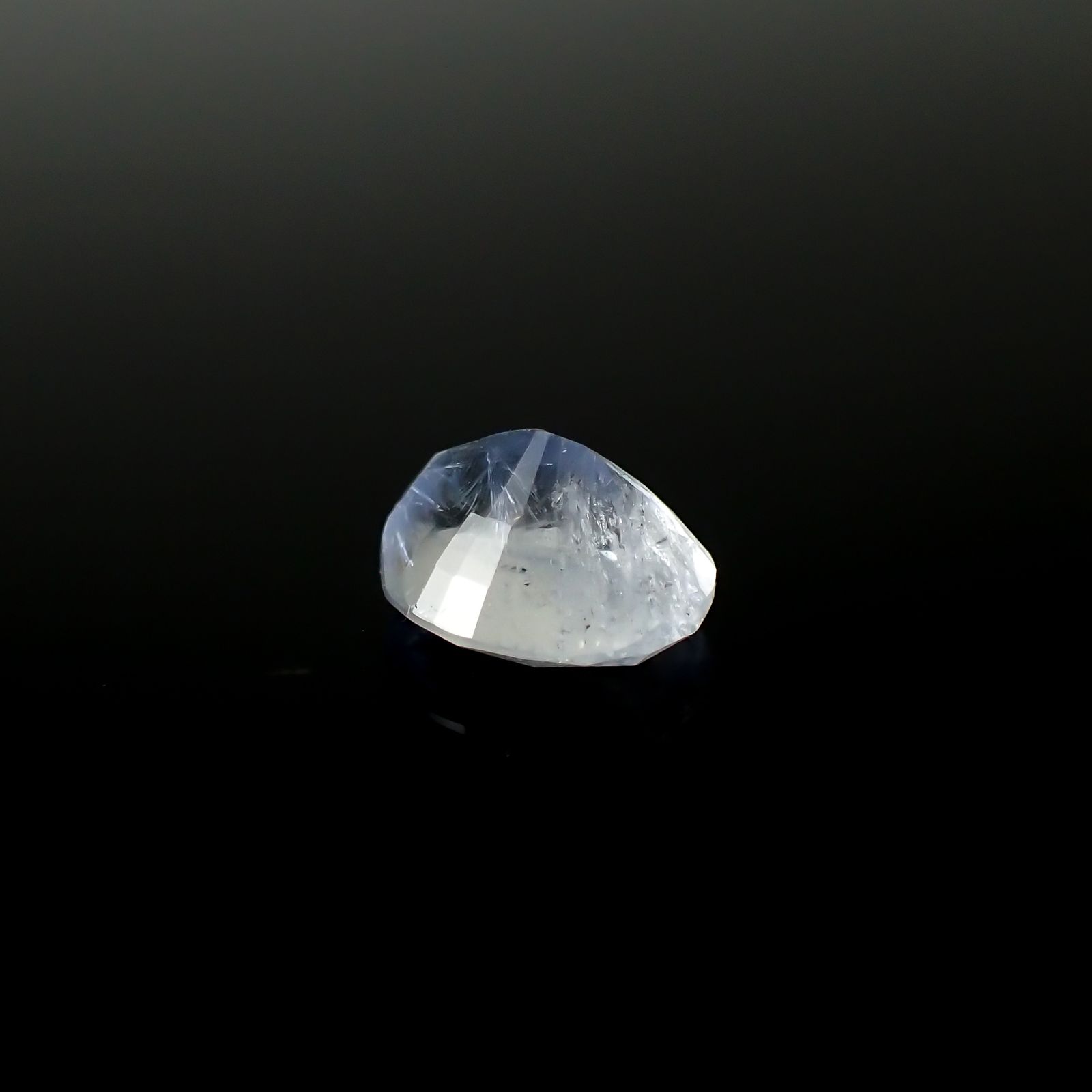 デュモルチェライトインクォーツ ブラジル産 1.78ct[240125649]8.4x7.4mm前後