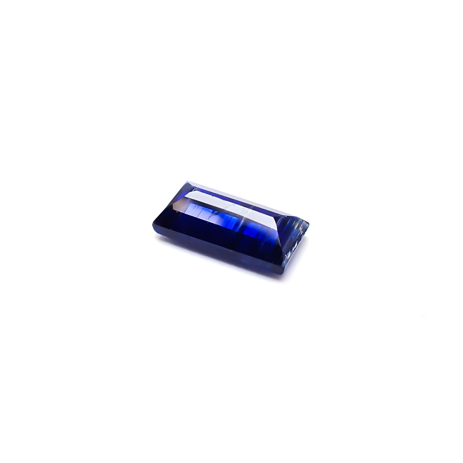 カイヤナイト ネパール産 1.82ct / 9.9x5mm前後 [260532278]
