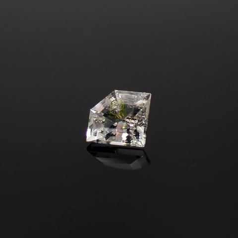 ◇カスタムペンタゴンカット◇オイルインクォーツ パキスタン産 0.43ct / 5.1x6.4mm前後 [231224727]